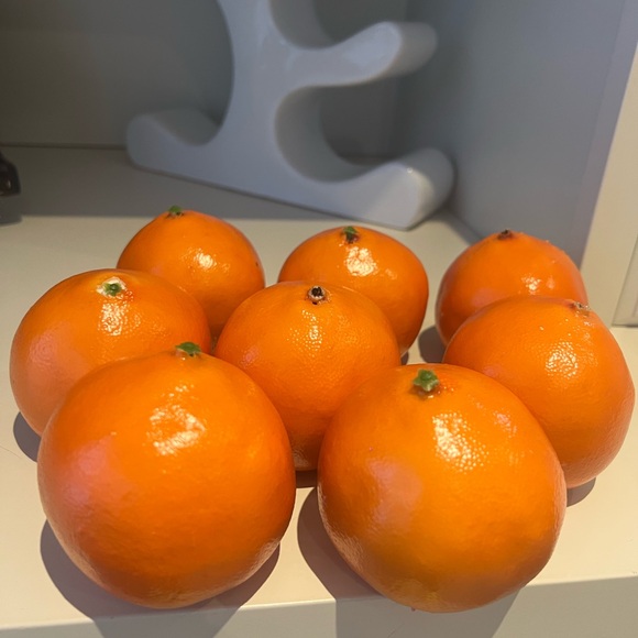 Fake Orange Artificial Fruits Model Lifelike Tangerine Home House Decor 8 Total - Picture 10 of 13